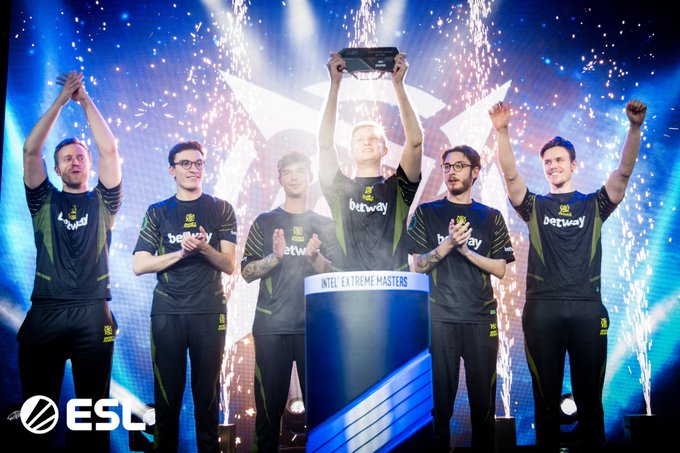 球员的个人 球员的个人